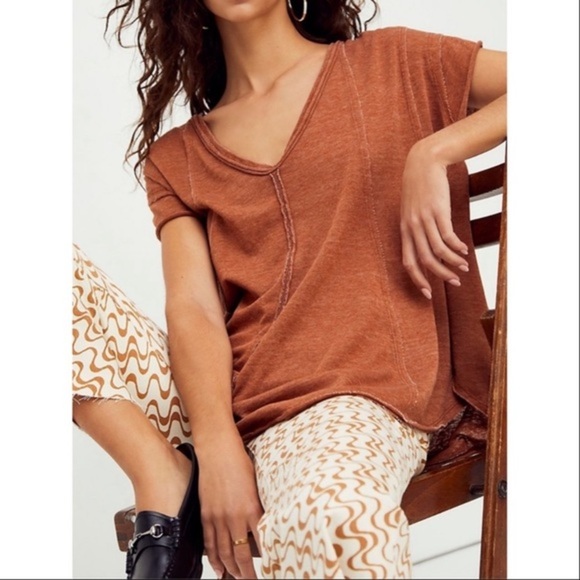 Free People Relaxed Fit Sammie Tee NWT - Picture 2 of 7